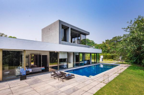 SaffronStays Glasshouse 91